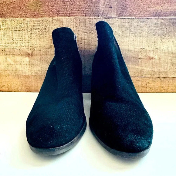 Lucky Brand Pickla Leather/Suede Ankle Heeled Booties - Picture 3 of 7